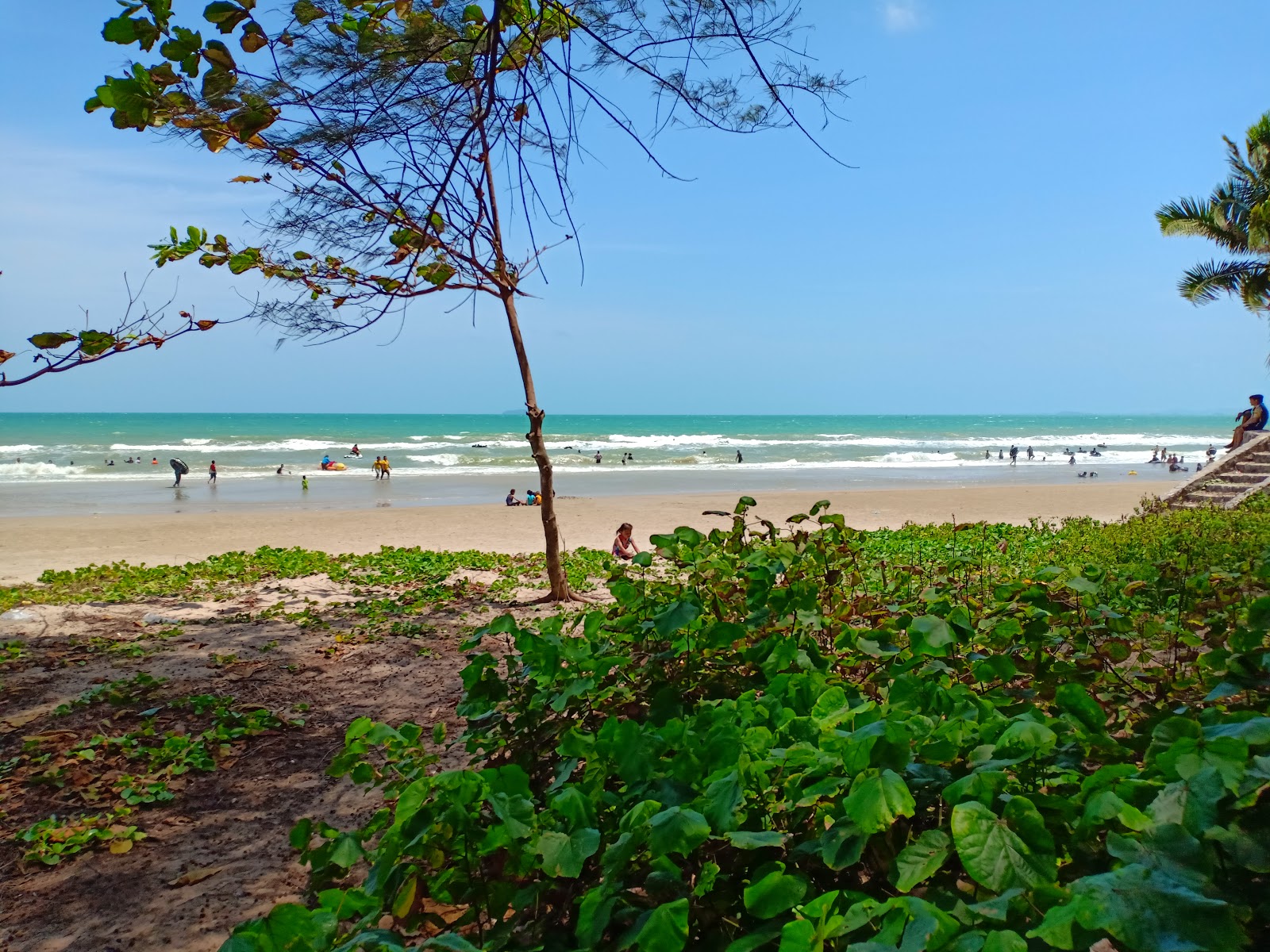 Foto von Mae Ram Phueng Beach - guter haustierfreundlicher Ort für den Urlaub