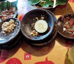 Mie Ayam Ceker Sugihwaras photo