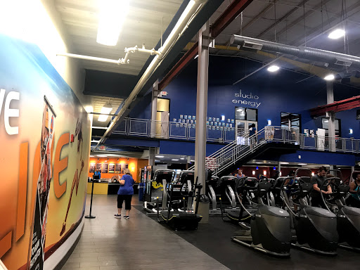Health Club «Onelife Fitness - Newport News Gym», reviews and photos, 815 City Center Blvd, Newport News, VA 23606, USA