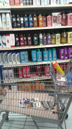 Department Store «Walmart Supercenter», reviews and photos, 1300 Desplaines Ave, Forest Park, IL 60130, USA