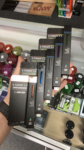 Tobacco Shop «Good Vibes Smoke Shop 2», reviews and photos, 3800 Tampa Rd #150, Oldsmar, FL 34677, USA