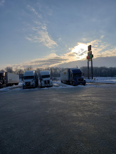 Gas Station «Flying J», reviews and photos, 8051 Bagley Ave, Northfield, MN 55057, USA