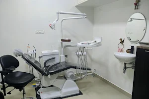 Udhay's Multi Speciality Dental Clinic image