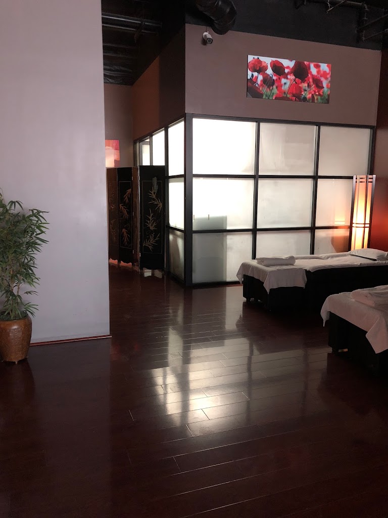 Footloose Reflexology Massage 92270