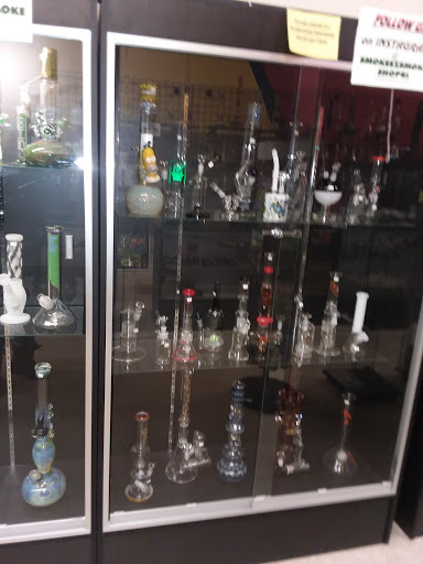 Tobacco Shop «Smokeez Smoke Shop», reviews and photos, 1911 Westminster St, Providence, RI 02909, USA