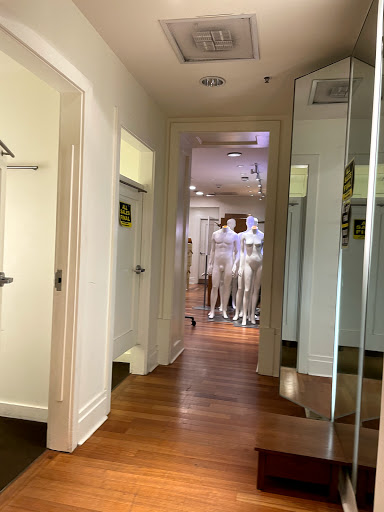 Clothing Store «Banana Republic», reviews and photos, 1401 Walnut St, Philadelphia, PA 19103, USA