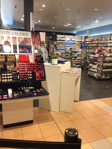 Rezensionen über Swidro Drogerie Buchs SG in Buchs - Apotheke