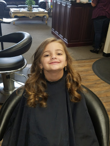 Beauty Salon «Jackees Hair Salon», reviews and photos, 45 E Main St, Smithtown, NY 11787, USA