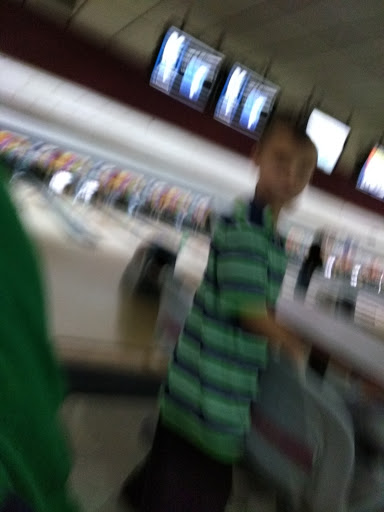 Bowling Alley «Poelking Bowling Centers: Marian Lanes», reviews and photos, 6170 Brandt Pike, Huber Heights, OH 45424, USA