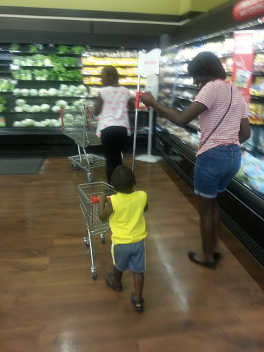 Grocery Store «Winn-Dixie», reviews and photos, 1060 Lakes Blvd, Lake Park, GA 31636, USA