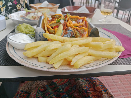 EL CAPRICHO en San Miguel de Salinas