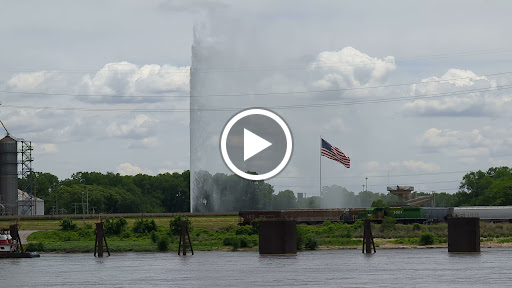 Tourist Attraction «Gateway Geyser», reviews and photos, 185 W Trendley Ave, East St Louis, IL 62201, USA