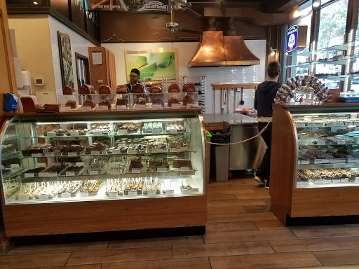 Chocolate Shop «Rocky Mountain Chocolate Factory», reviews and photos, 1419 1st Ave, Seattle, WA 98101, USA