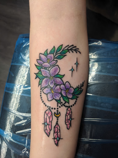 Tattoo Shop «Red Octopus Tattoos & Body Piercings», reviews and photos, 7465 Annapolis Rd, Hyattsville, MD 20784, USA