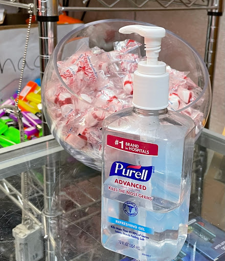 Tobacco Shop «Native Land Smoke Shop», reviews and photos, 136 Poospatuck Ln, Mastic, NY 11950, USA