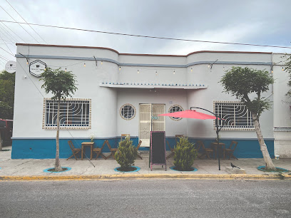 Café Tren de Troya - Avenida Francisco Sarabia 405, Esquina Rayón, 35150 Cd Lerdo, Dgo., Mexico