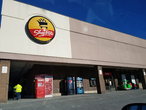 Grocery Store «ShopRite of Newburgh», reviews and photos, 88 N Plank Rd #1, Newburgh, NY 12550, USA