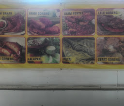 Ayam Goreng Ayam Bakar Kafe Indah photo