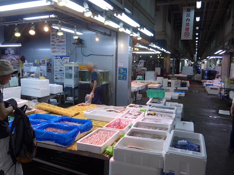 京都市中央卸売市場 第一市場 水産物部