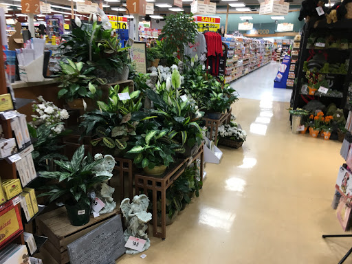 Grocery Store «Schnucks», reviews and photos, 2222 Troy Rd, Edwardsville, IL 62025, USA