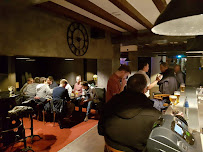 Atmosphère du Restaurant Garden’s Pub à Mayenne - n°6