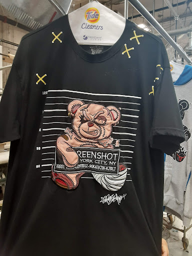 Dry Cleaner «Deering Cleaners Downtown», reviews and photos, 602 N Capitol Ave, Indianapolis, IN 46204, USA