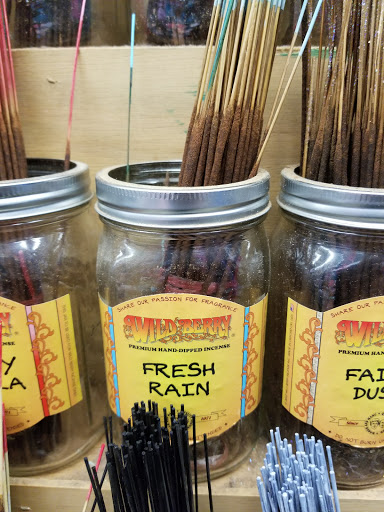 Variety Store «Five Below», reviews and photos, 10701 Blacklick-Eastern Rd NW, Pickerington, OH 43147, USA