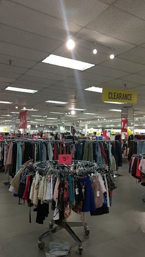 Clothing Store «Forever 21», reviews and photos, 500 Euclid St, Anaheim, CA 92801, USA
