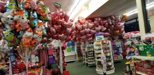 Dollar Store «Dollar Tree», reviews and photos, 2747 Dorchester Square B, Cambridge, MD 21613, USA