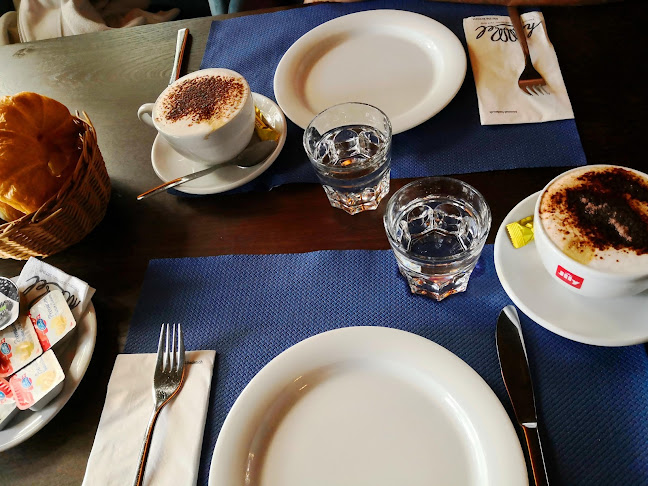 Kommentare und Rezensionen über Café Himmel