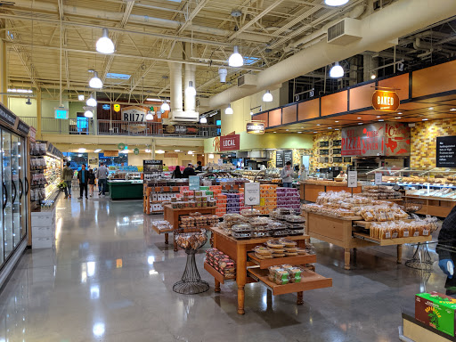 Grocery Store «Whole Foods Market», reviews and photos, 12601 Hill Country Blvd, Bee Cave, TX 78738, USA