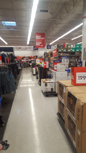 Sporting Goods Store «Academy Sports + Outdoors», reviews and photos, 193 Stonebrook Pl, Jackson, TN 38305, USA