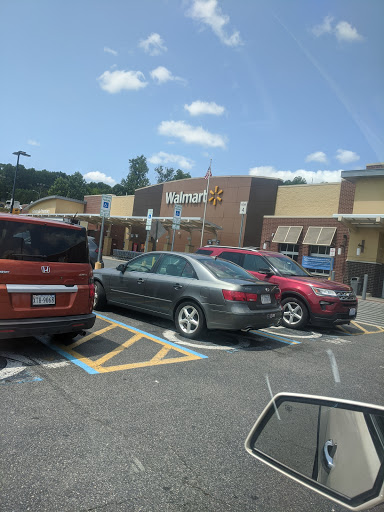 Department Store «Walmart Supercenter», reviews and photos, 975 Hilton Heights Rd, Charlottesville, VA 22901, USA