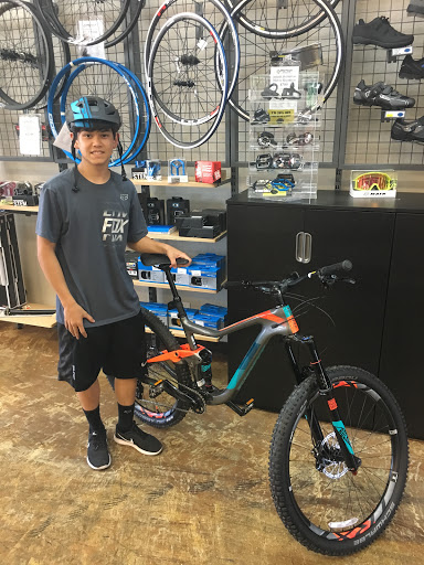 Bicycle Store «Bicycle Warehouse San Marcos», reviews and photos, 2055 Montiel Rd #107, San Marcos, CA 92069, USA