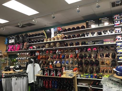 Shoe Store «Hibbett Sports», reviews and photos, 2402 James L Redman Pkwy #2, Plant City, FL 33566, USA