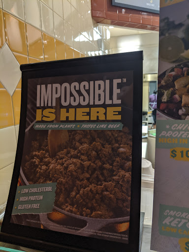 Mexican Restaurant «QDOBA Mexican Eats», reviews and photos, 2202 Main St, Carol Stream, IL 60188, USA