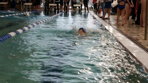 Recreation Center «Fountain View Recreation Center», reviews and photos, 910 N Gary Ave, Carol Stream, IL 60188, USA