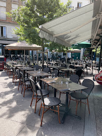 Atmosphère du Restaurant italien La Voglia Pazza à La Garenne-Colombes - n°10