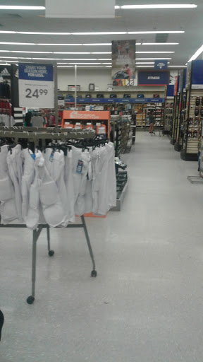 Sporting Goods Store «Academy Sports + Outdoors», reviews and photos, 1414 N Loop 336 W, Conroe, TX 77304, USA