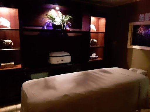 Massage Therapist «Wonderful Touch Spa Massage», reviews and photos, 1005 N Krome Ave, Homestead, FL 33030, USA