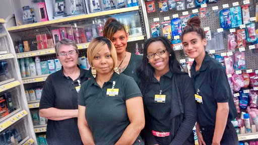 Discount Store «Dollar General», reviews and photos, 1015 W Chicago Ave, East Chicago, IN 46312, USA