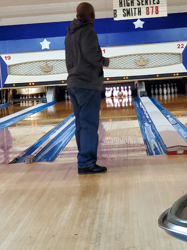 Bowling Alley «Century Lanes», reviews and photos, 1519 E Pembroke Ave, Hampton, VA 23663, USA