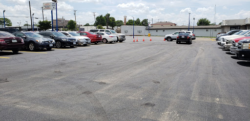 Used Car Dealer «Owings Auto», reviews and photos, 519 E Division St, Arlington, TX 76011, USA