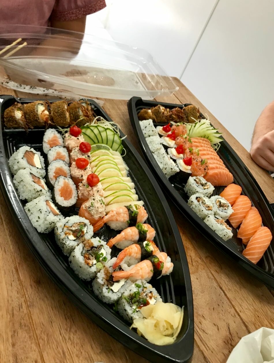 Markô sushi delivery.