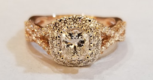 Jewelry Store «Kay Jewelers», reviews and photos, 1000 Rivergate Pkwy #1170, Goodlettsville, TN 37072, USA