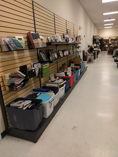 Thrift Store «Amvets Thrift Stores», reviews and photos, 109 S Seven Oaks Dr, Knoxville, TN 37922, USA
