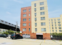 Laundrybee - Bronx - Photo 4 - Car repair in Bronx, NY, Bronx