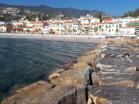 Ospedaletti Beach