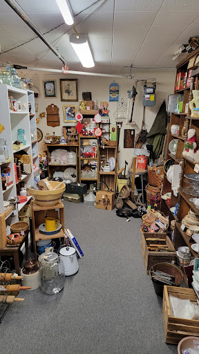 Amore Antiques