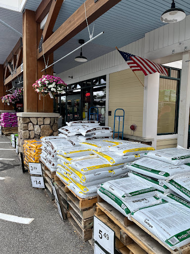 Hardware Store «Aubuchon Hardware», reviews and photos, 38 NH-25, Meredith, NH 03253, USA